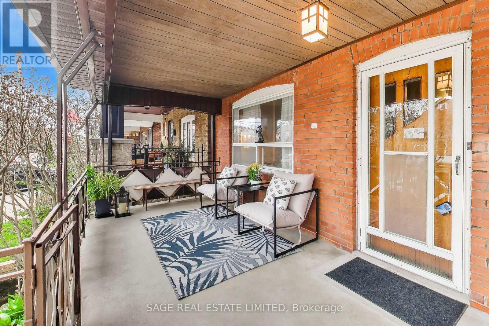 192 Westmount Avenue, Toronto, Ontario  M6E 3M8 - Photo 4 - W13010104