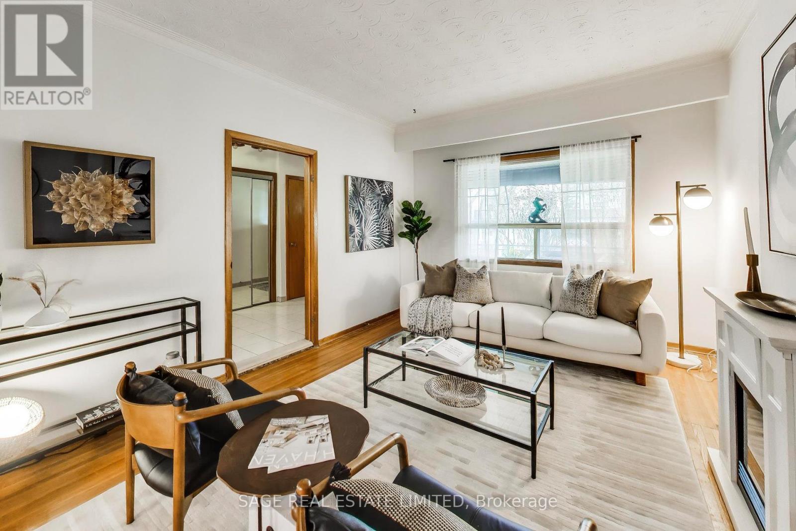 192 Westmount Avenue, Toronto, Ontario  M6E 3M8 - Photo 8 - W13010104