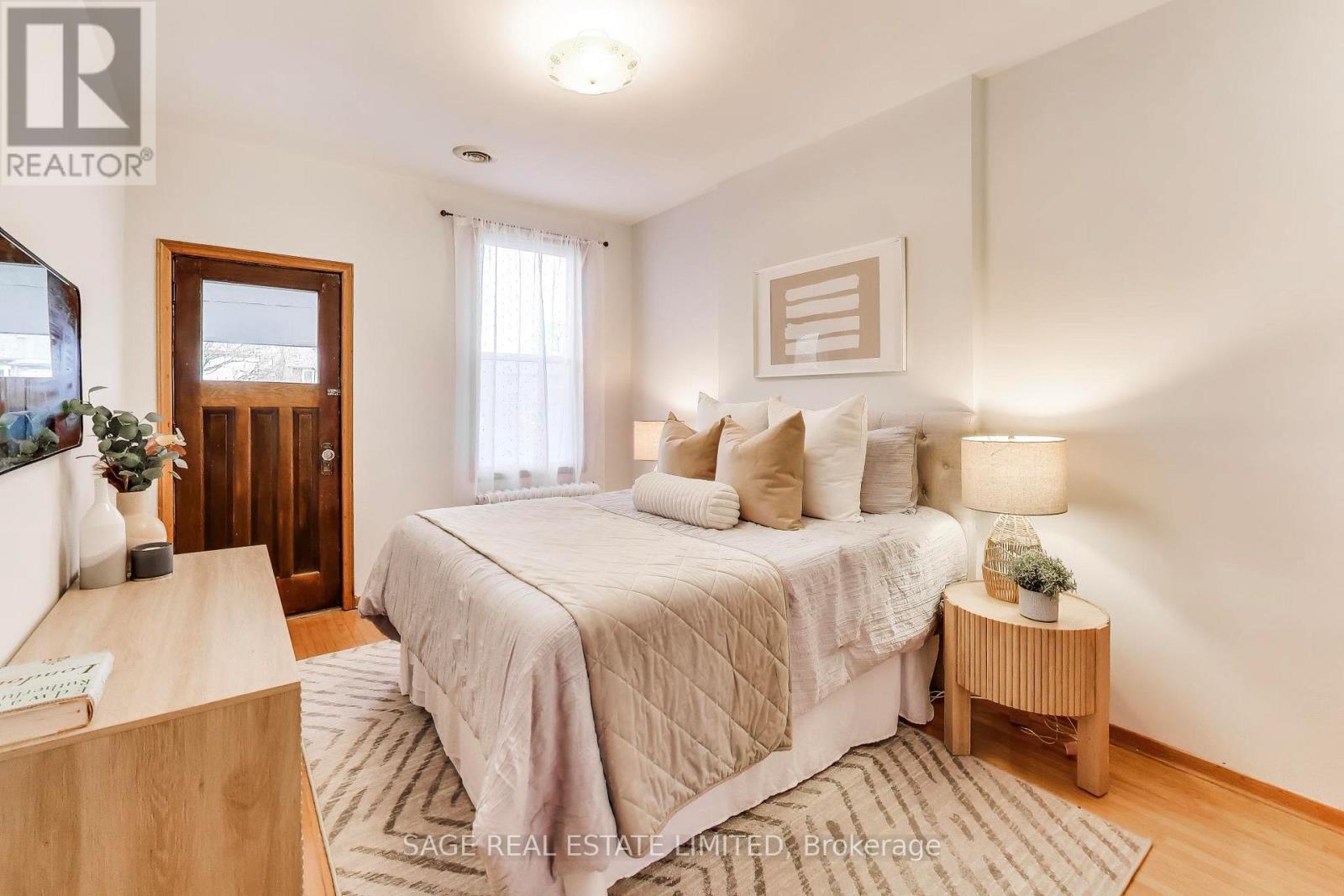 192 Westmount Avenue, Toronto, Ontario  M6E 3M8 - Photo 20 - W13010104