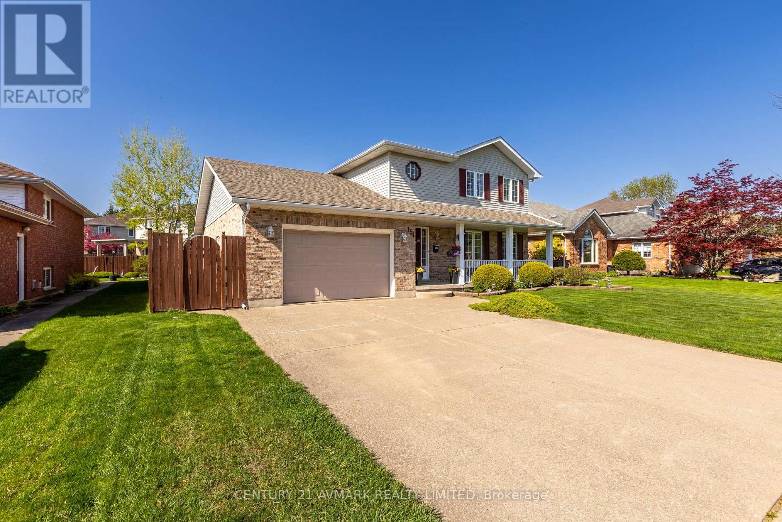 154 Michael Drive, Welland, Ontario  L3C 7B7 - Photo 2 - X13011044