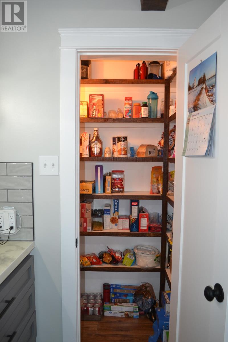 8 Gay Avenue, Charlottetown, Prince Edward Island  C1A 2N3 - Photo 11 - 202607748