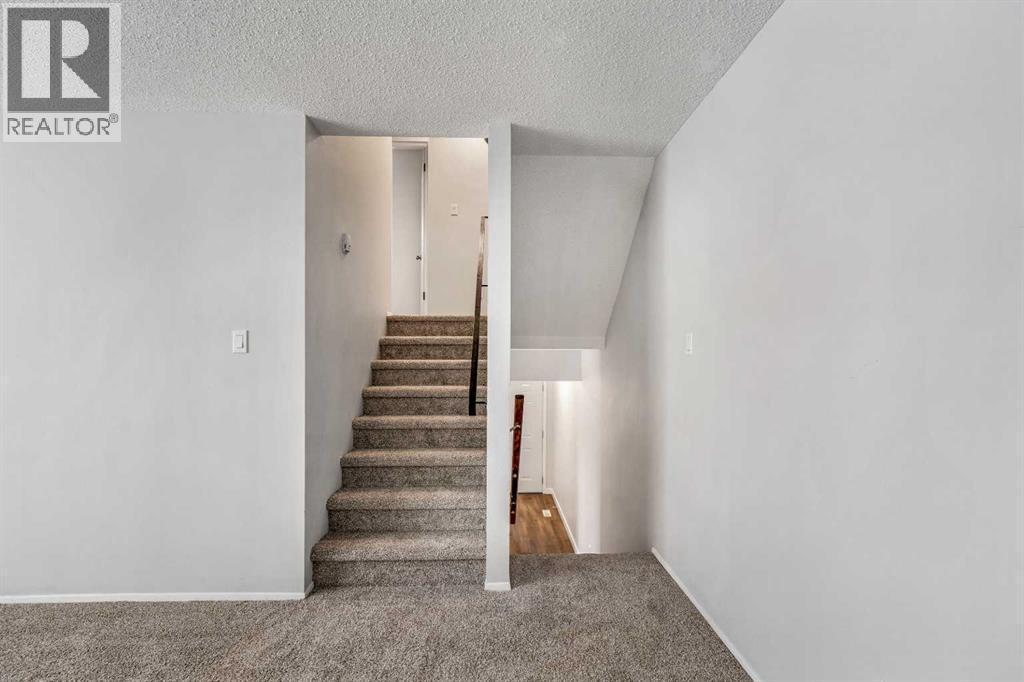 19 Columbia Place W, Lethbridge, Alberta  T1K 5A8 - Photo 18 - A2302378