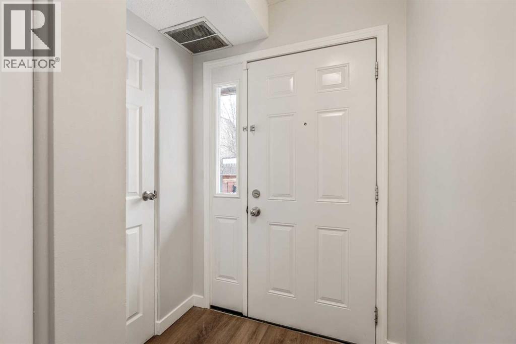 19 Columbia Place W, Lethbridge, Alberta  T1K 5A8 - Photo 4 - A2302378