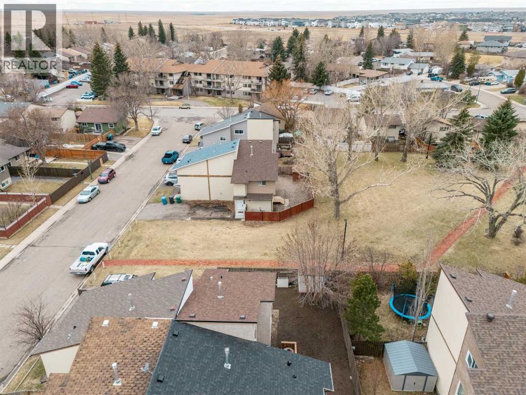 19 Columbia Place W, Lethbridge, Alberta  T1K 5A8 - Photo 43 - A2302378