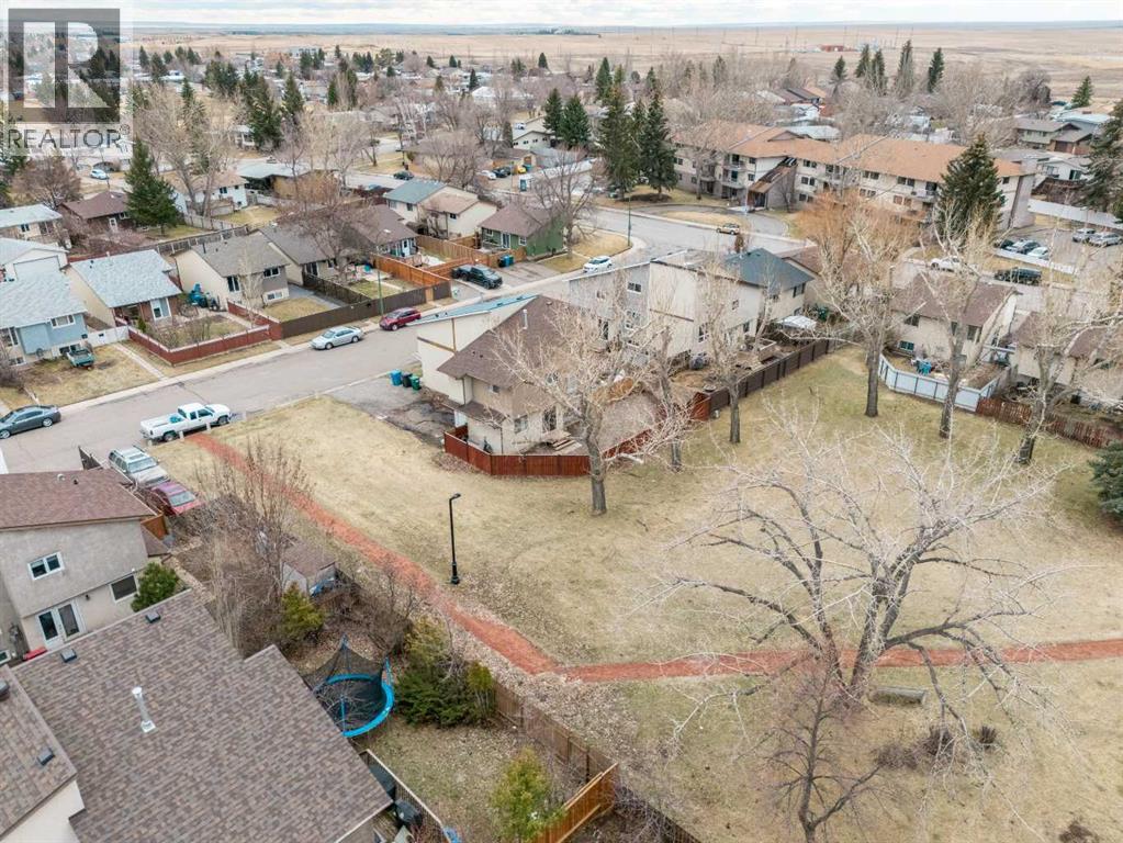 19 Columbia Place W, Lethbridge, Alberta  T1K 5A8 - Photo 44 - A2302378