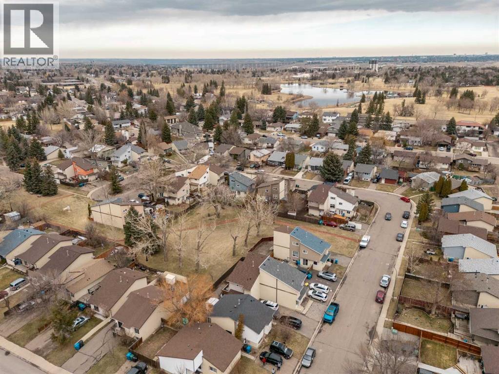 19 Columbia Place W, Lethbridge, Alberta  T1K 5A8 - Photo 48 - A2302378