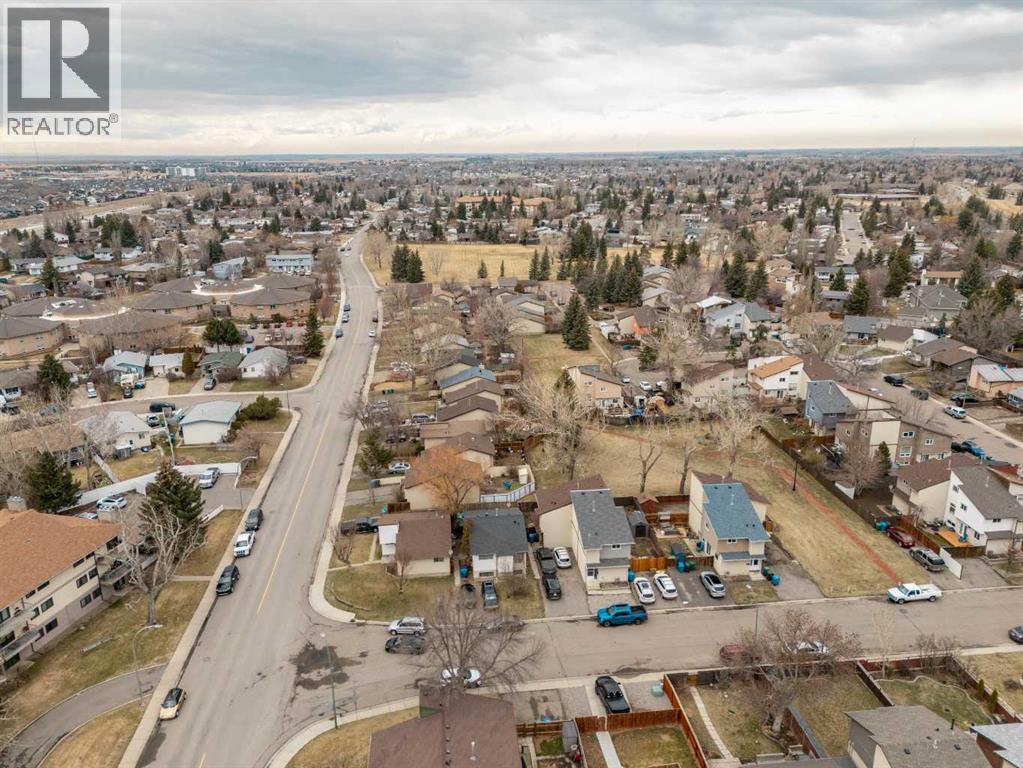 19 Columbia Place W, Lethbridge, Alberta  T1K 5A8 - Photo 49 - A2302378