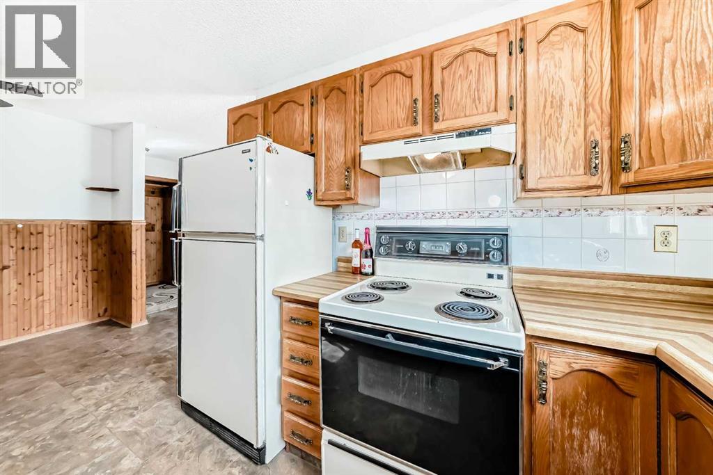 1837 Meadowbrook Drive SE, Airdrie, Alberta  T4A 1V5 - Photo 13 - A2287190