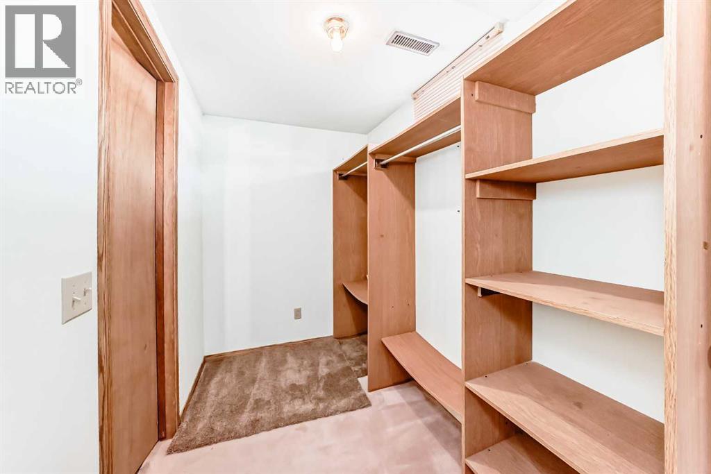 1837 Meadowbrook Drive SE, Airdrie, Alberta  T4A 1V5 - Photo 29 - A2287190