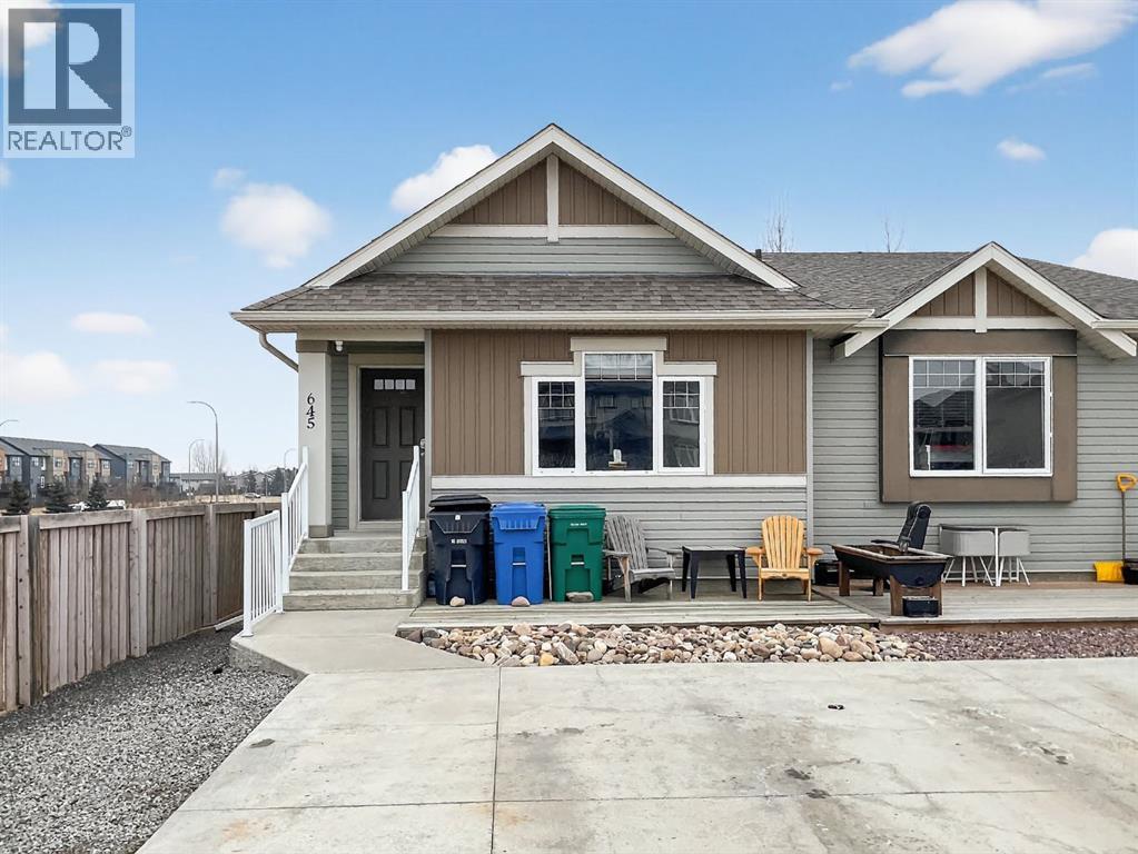 645 Silkstone Point W, Lethbridge, Alberta  T1J 4C5 - Photo 1 - A2276668