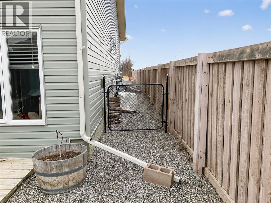 645 Silkstone Point W, Lethbridge, Alberta  T1J 4C5 - Photo 41 - A2276668