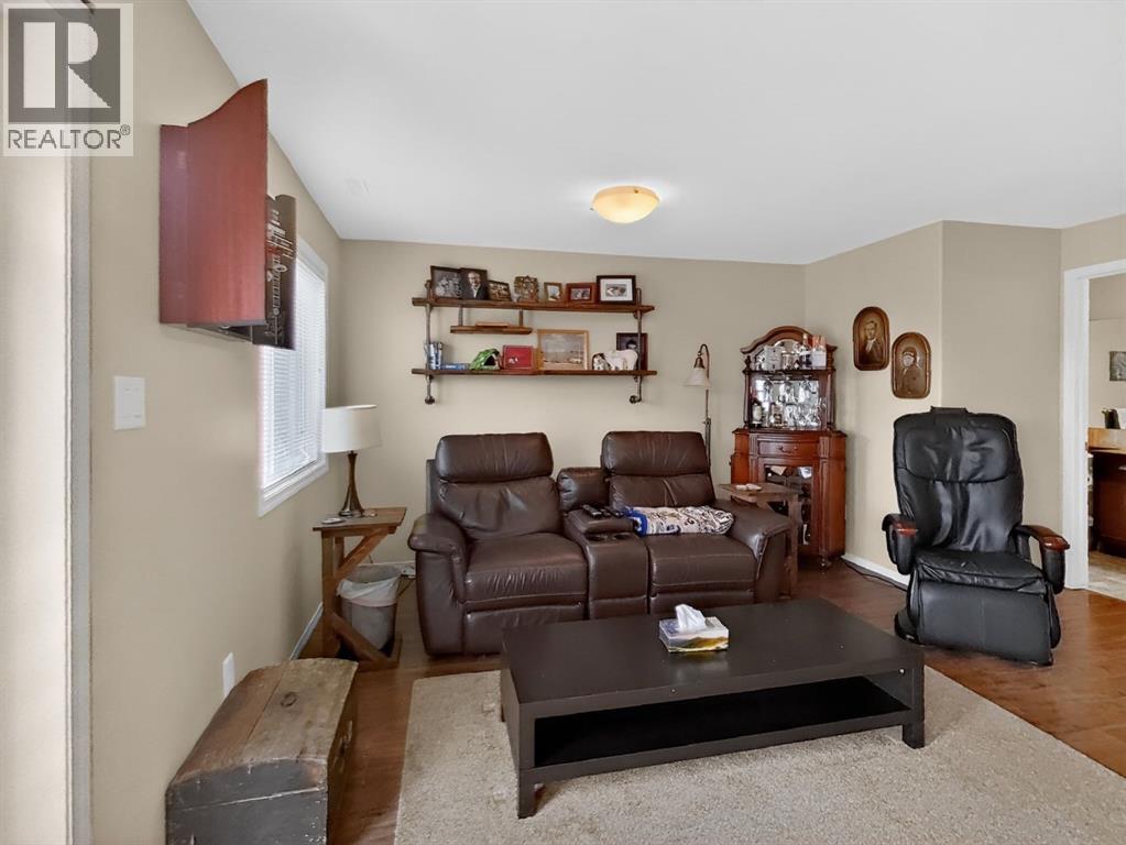 645 Silkstone Point W, Lethbridge, Alberta  T1J 4C5 - Photo 30 - A2276668