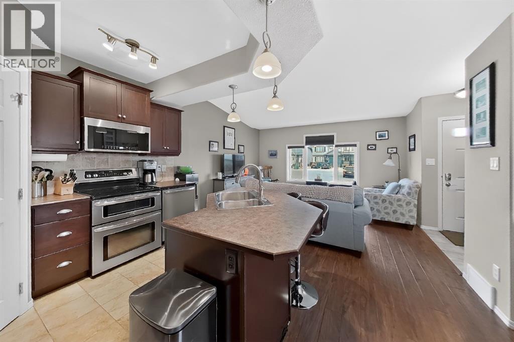 645 Silkstone Point W, Lethbridge, Alberta  T1J 4C5 - Photo 12 - A2276668