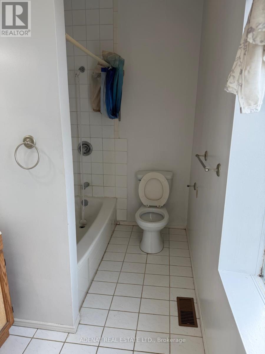 Bachl - 19734 Airport Road, Caledon, Ontario  L7K 0A3 - Photo 7 - W13010944