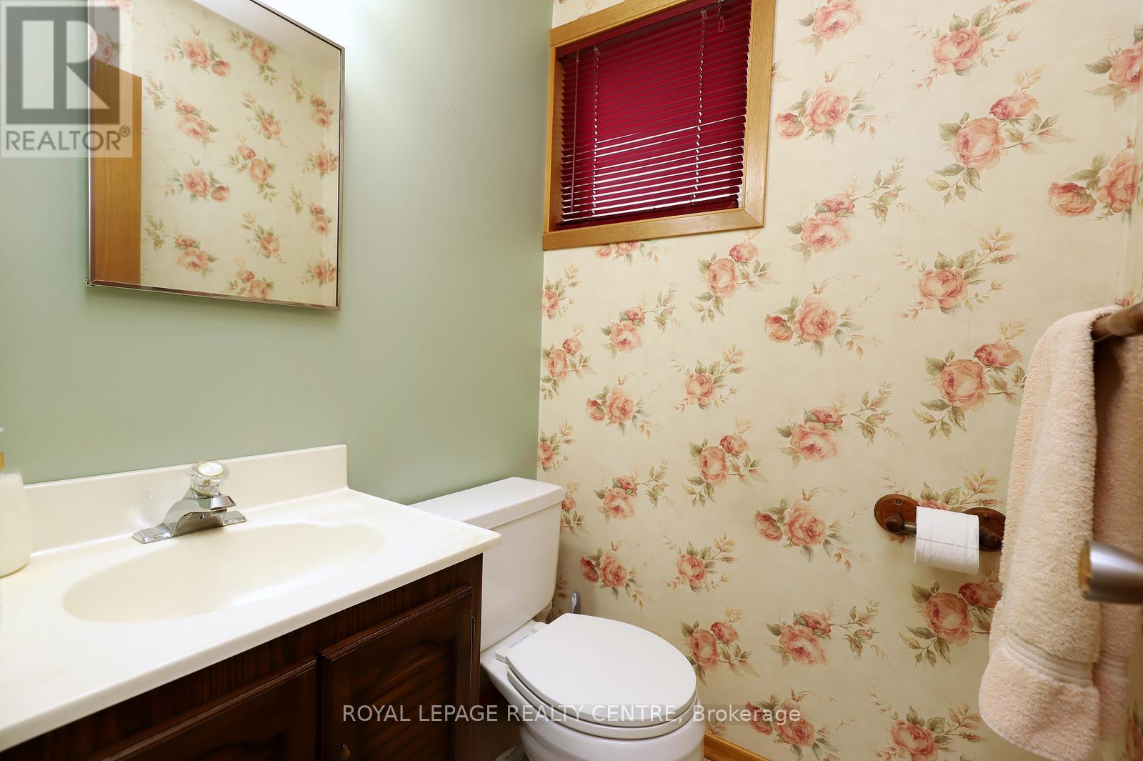 3390 Frobex Court, Mississauga, Ontario  L5C 2B5 - Photo 22 - W13010982