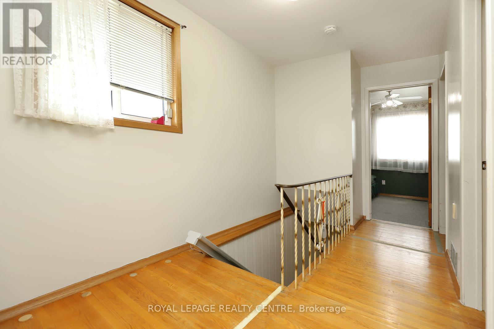 3390 Frobex Court, Mississauga, Ontario  L5C 2B5 - Photo 26 - W13010982