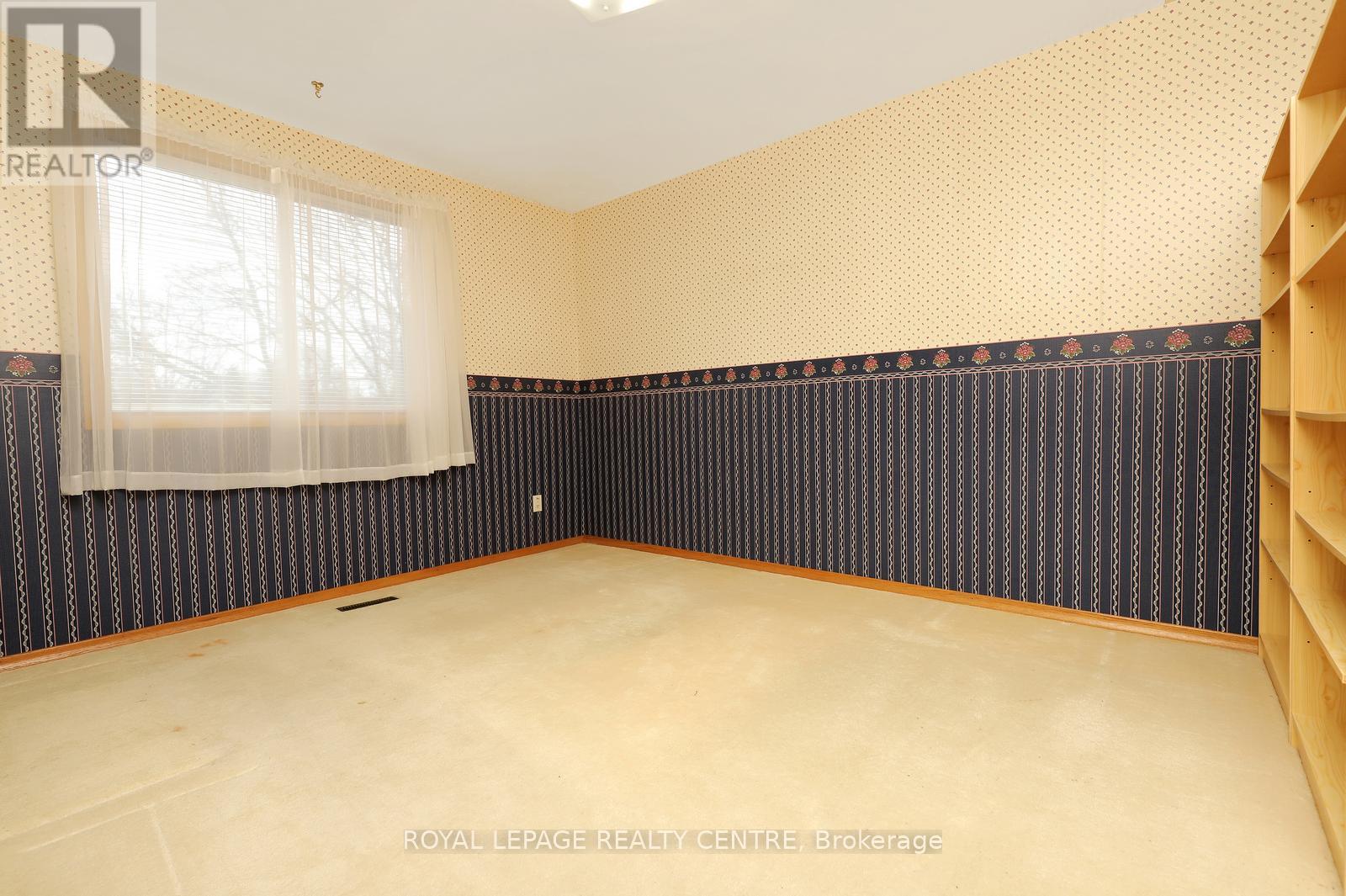 3390 Frobex Court, Mississauga, Ontario  L5C 2B5 - Photo 29 - W13010982