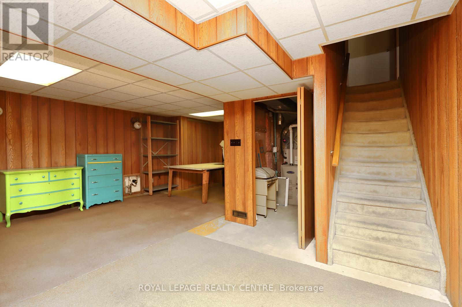 3390 Frobex Court, Mississauga, Ontario  L5C 2B5 - Photo 37 - W13010982