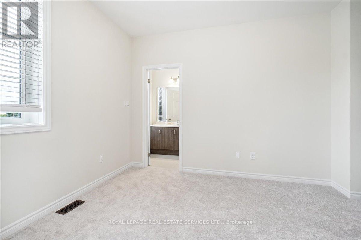 2096 Fairmont Common, Burlington, Ontario  L7P 0V8 - Photo 26 - W13010990