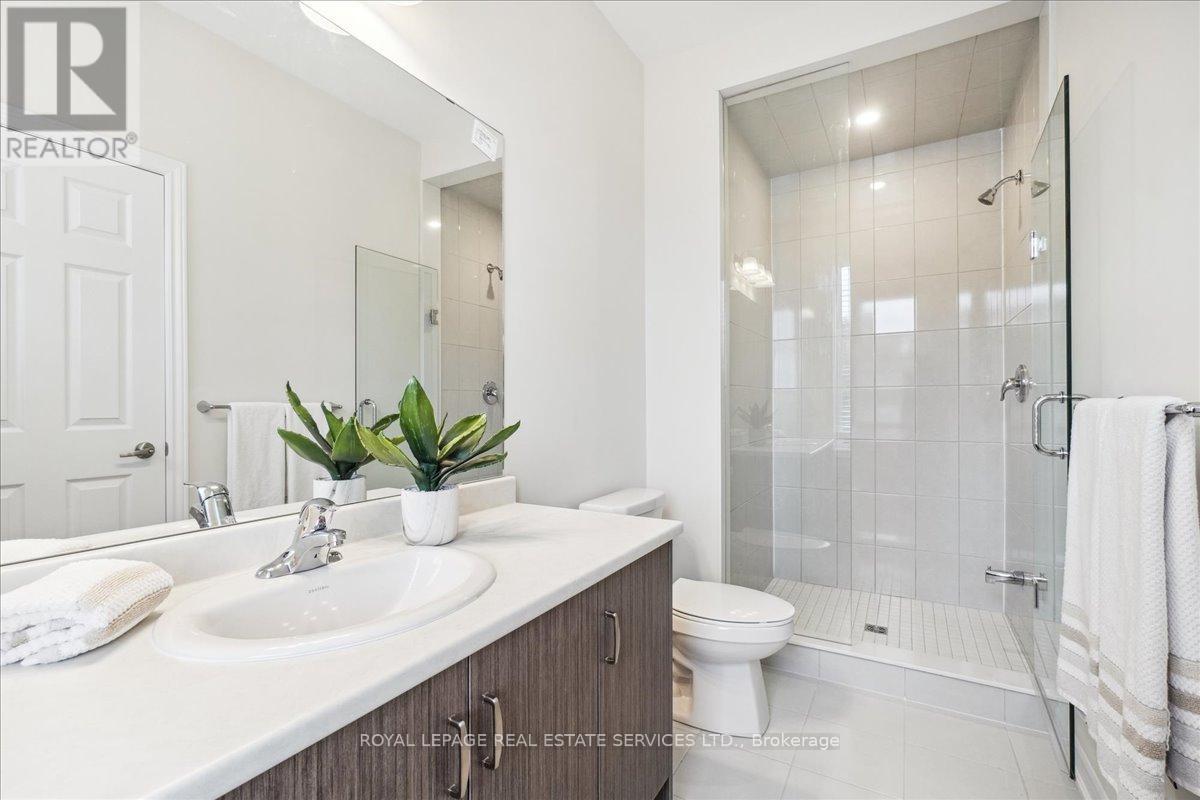 2096 Fairmont Common, Burlington, Ontario  L7P 0V8 - Photo 28 - W13010990