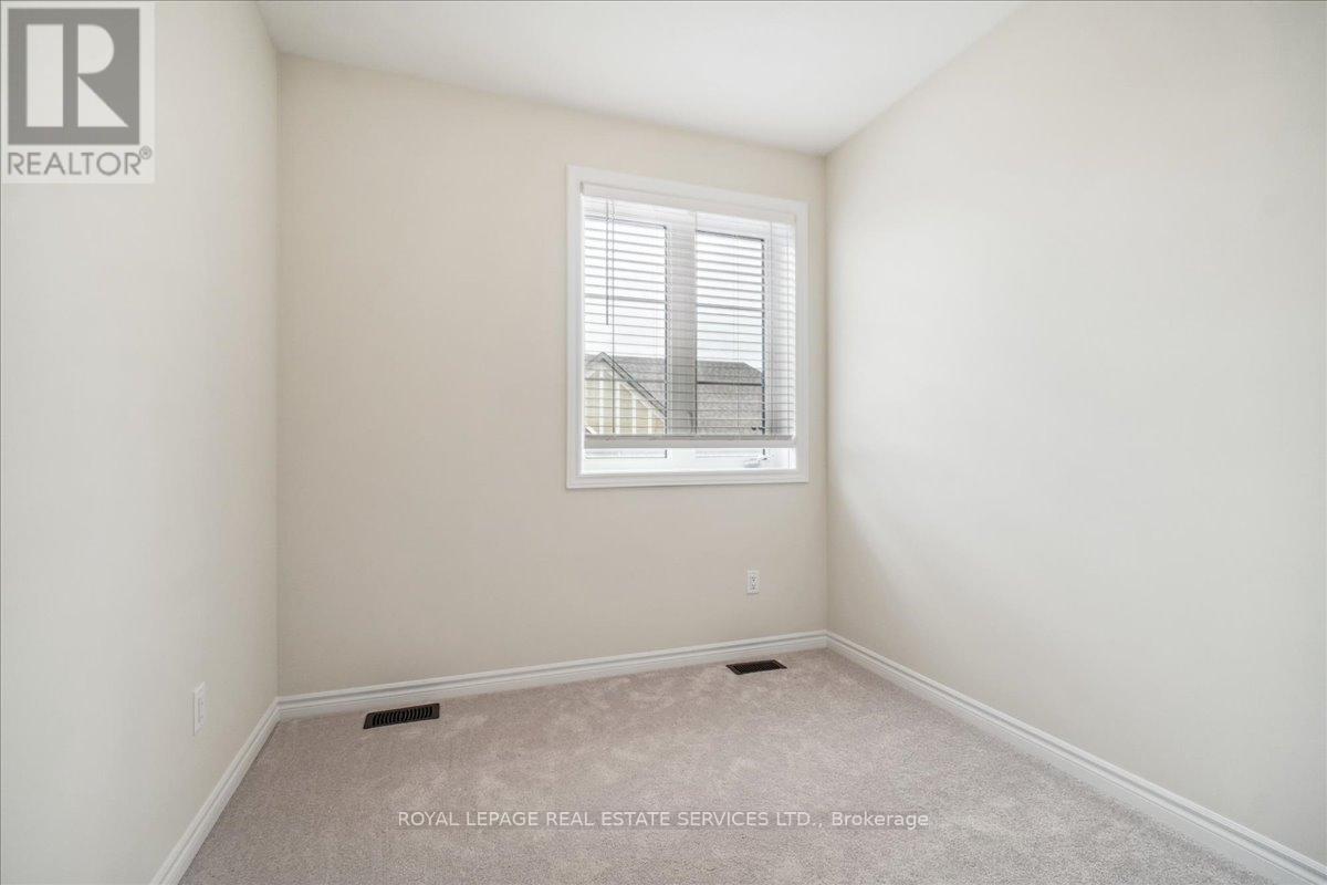 2096 Fairmont Common, Burlington, Ontario  L7P 0V8 - Photo 30 - W13010990