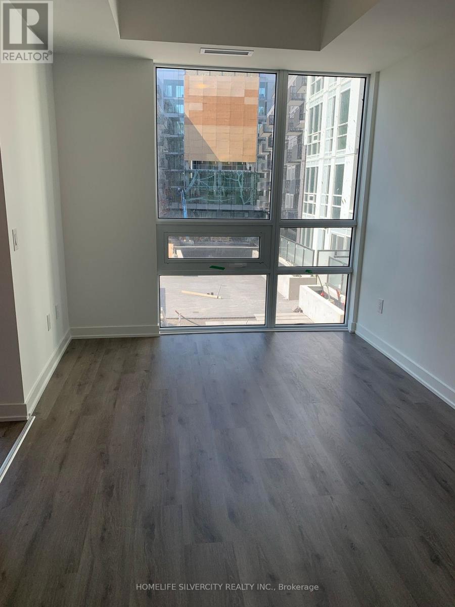 320 - 3005 Pine Glen Road, Oakville, Ontario  L6M 4J3 - Photo 2 - W13011008