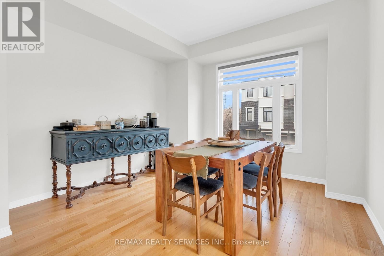 1801 Mitoff Place, Mississauga (Rathwood), Ontario  L4W 0E8 - Photo 11 - W13011010