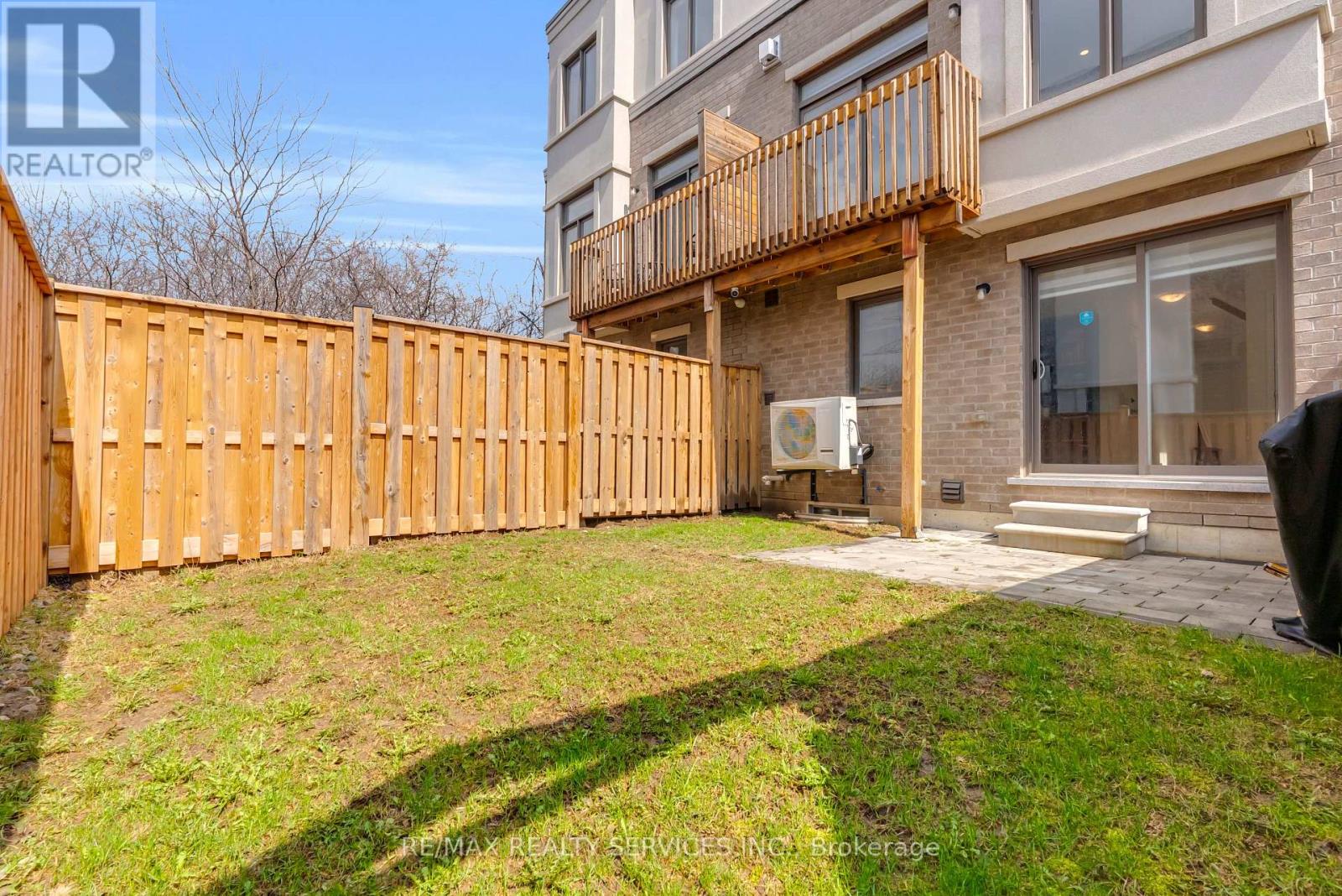 1801 Mitoff Place, Mississauga (Rathwood), Ontario  L4W 0E8 - Photo 20 - W13011010