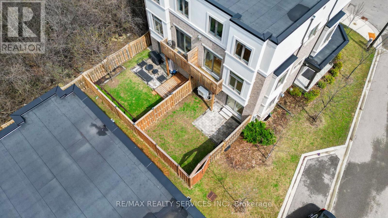 1801 Mitoff Place, Mississauga (Rathwood), Ontario  L4W 0E8 - Photo 21 - W13011010