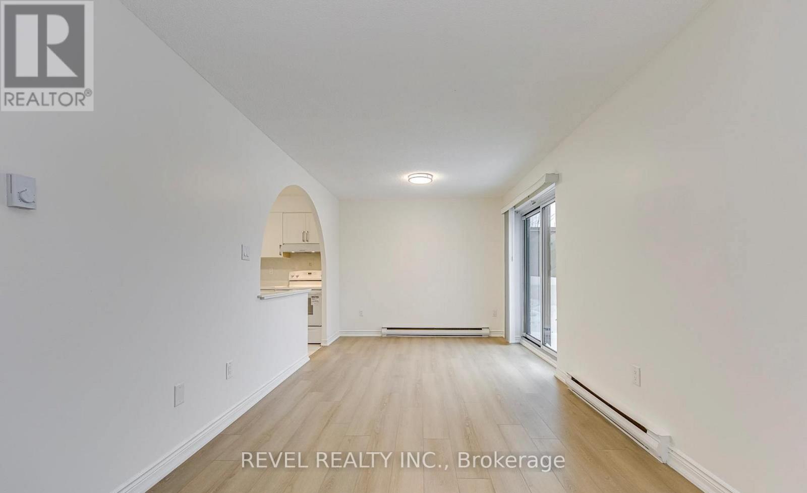 24 - 2035 South Millway Drive, Mississauga, Ontario  L5L 1R7 - Photo 13 - W13011020