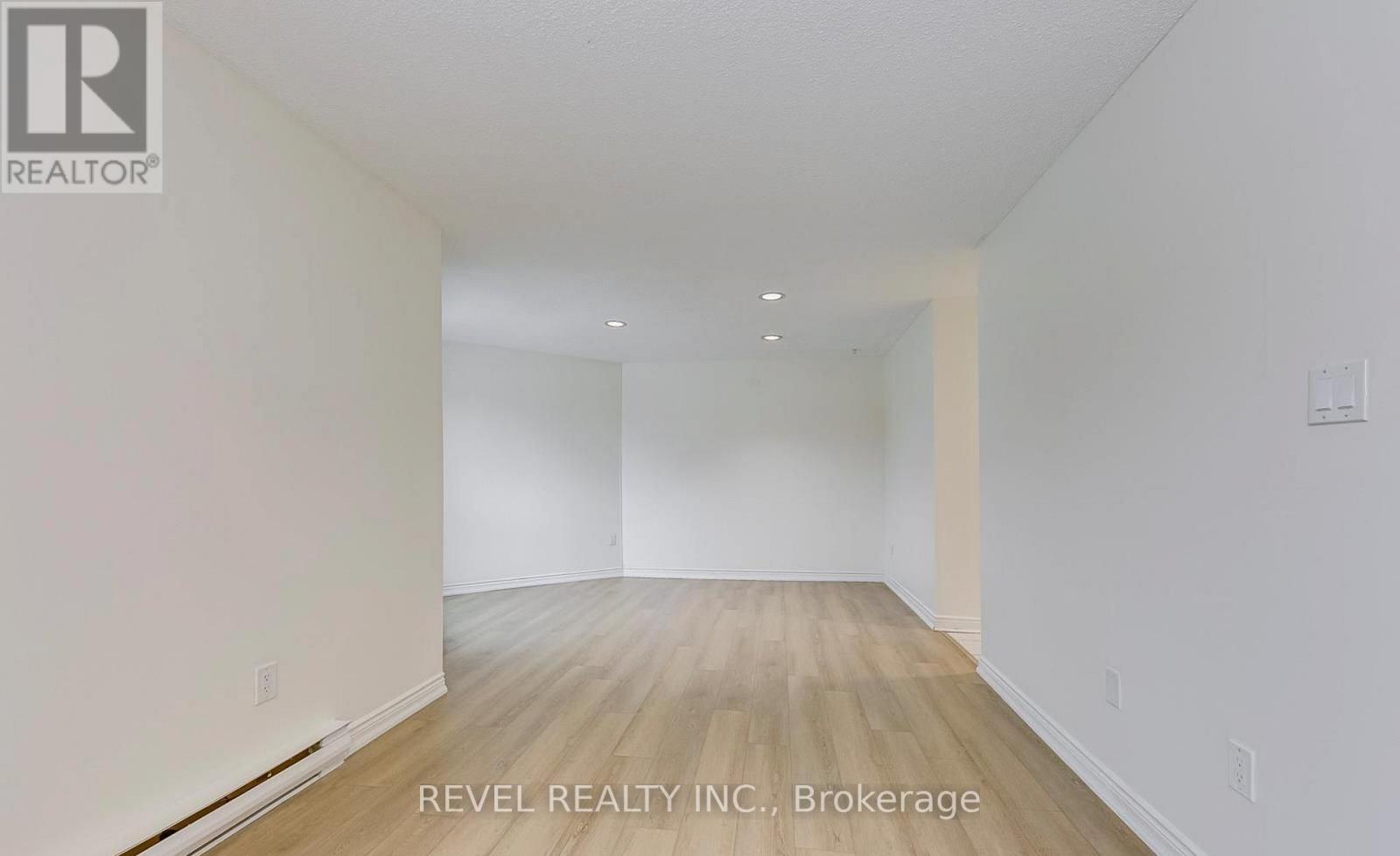 24 - 2035 South Millway Drive, Mississauga, Ontario  L5L 1R7 - Photo 14 - W13011020