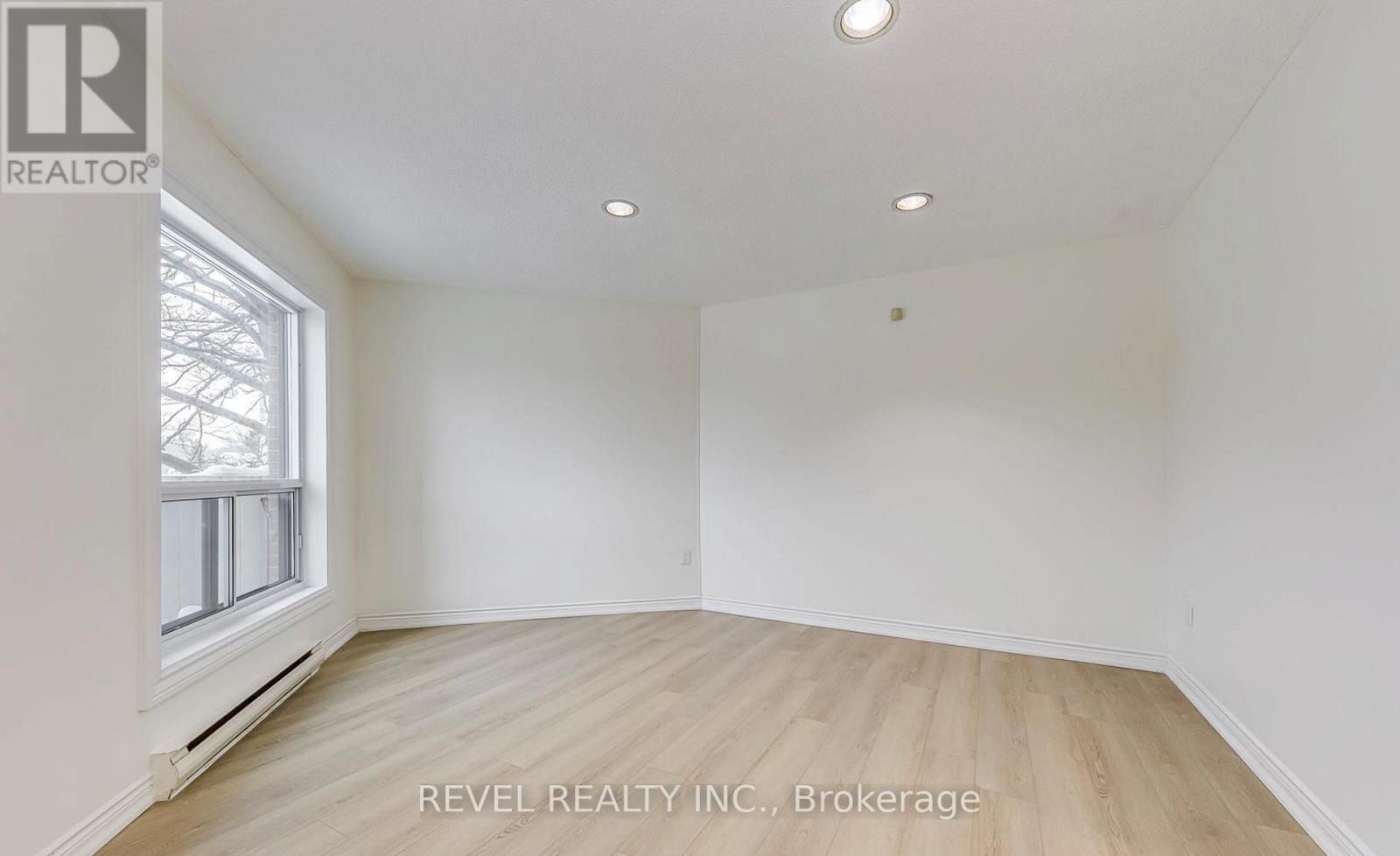 24 - 2035 South Millway Drive, Mississauga, Ontario  L5L 1R7 - Photo 15 - W13011020