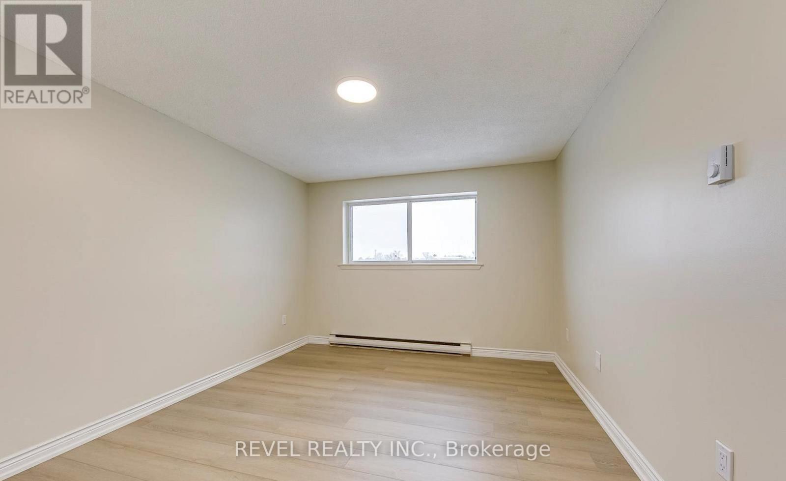 24 - 2035 South Millway Drive, Mississauga, Ontario  L5L 1R7 - Photo 23 - W13011020