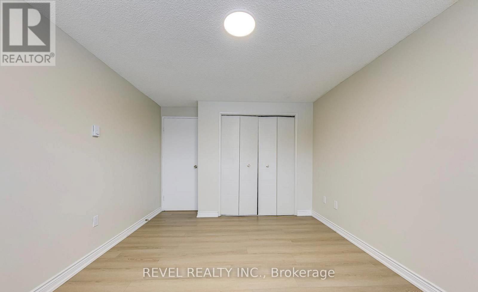 24 - 2035 South Millway Drive, Mississauga, Ontario  L5L 1R7 - Photo 25 - W13011020