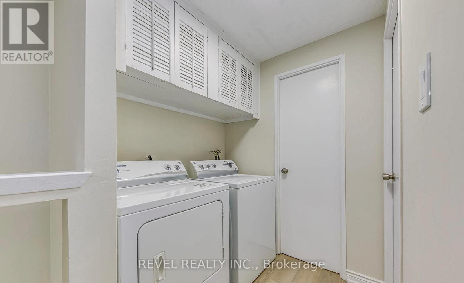 24 - 2035 South Millway Drive, Mississauga, Ontario  L5L 1R7 - Photo 32 - W13011020