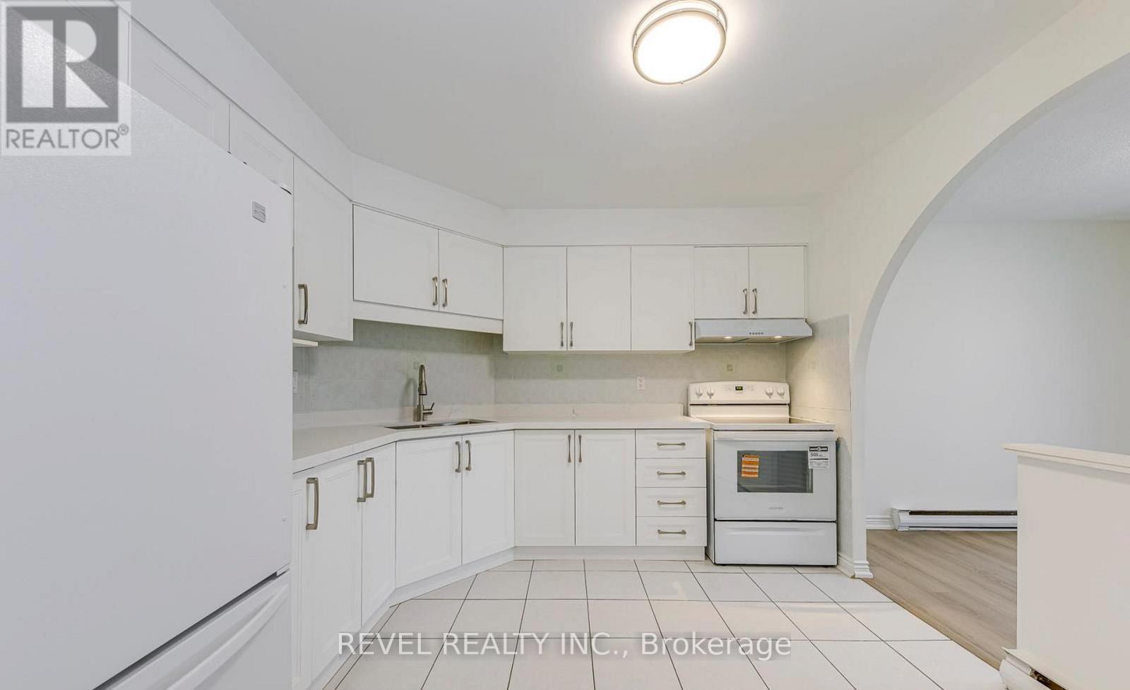 24 - 2035 South Millway Drive, Mississauga, Ontario  L5L 1R7 - Photo 7 - W13011020