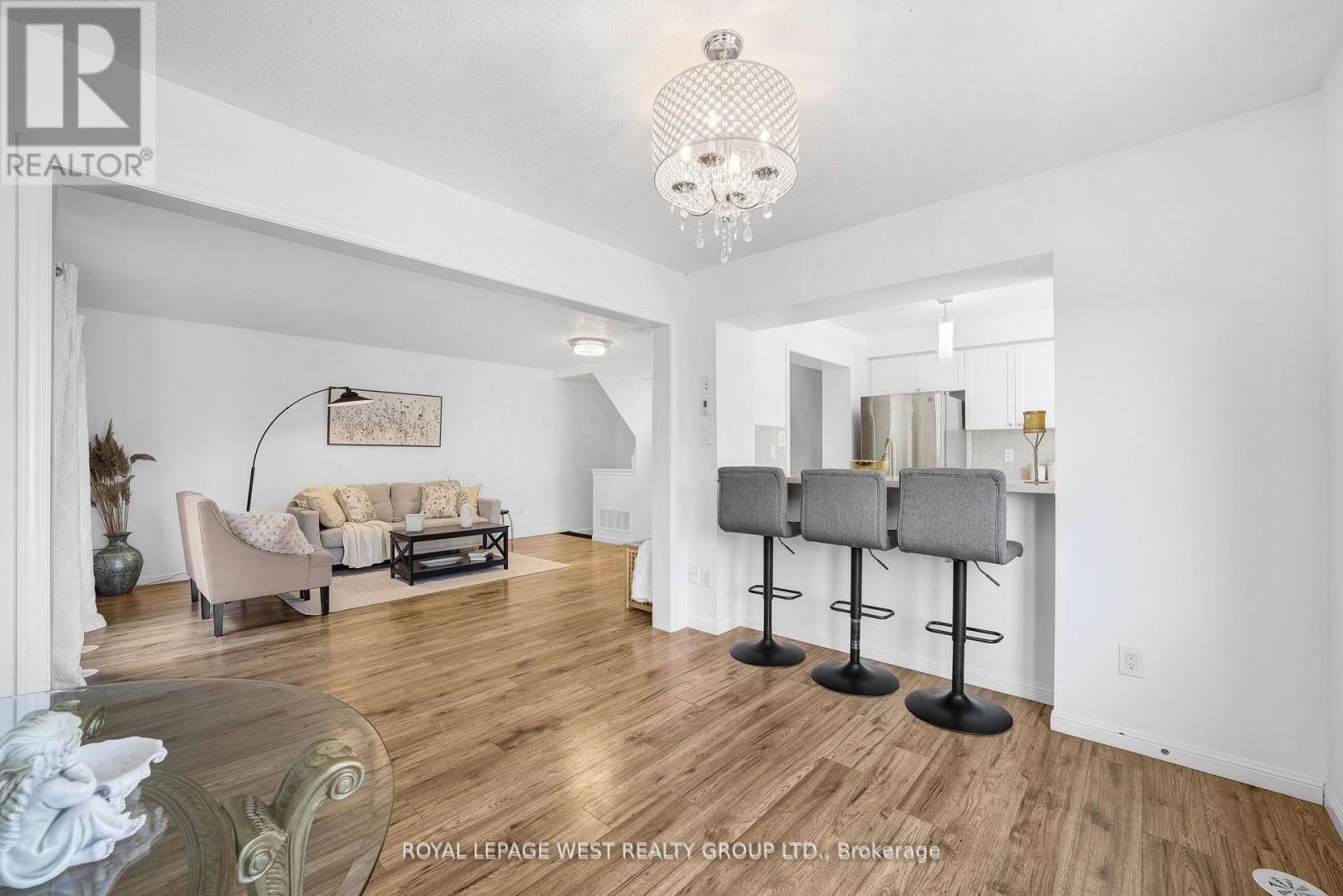 551 Pharo Point, Milton, Ontario  L9T 8H6 - Photo 11 - W13011030