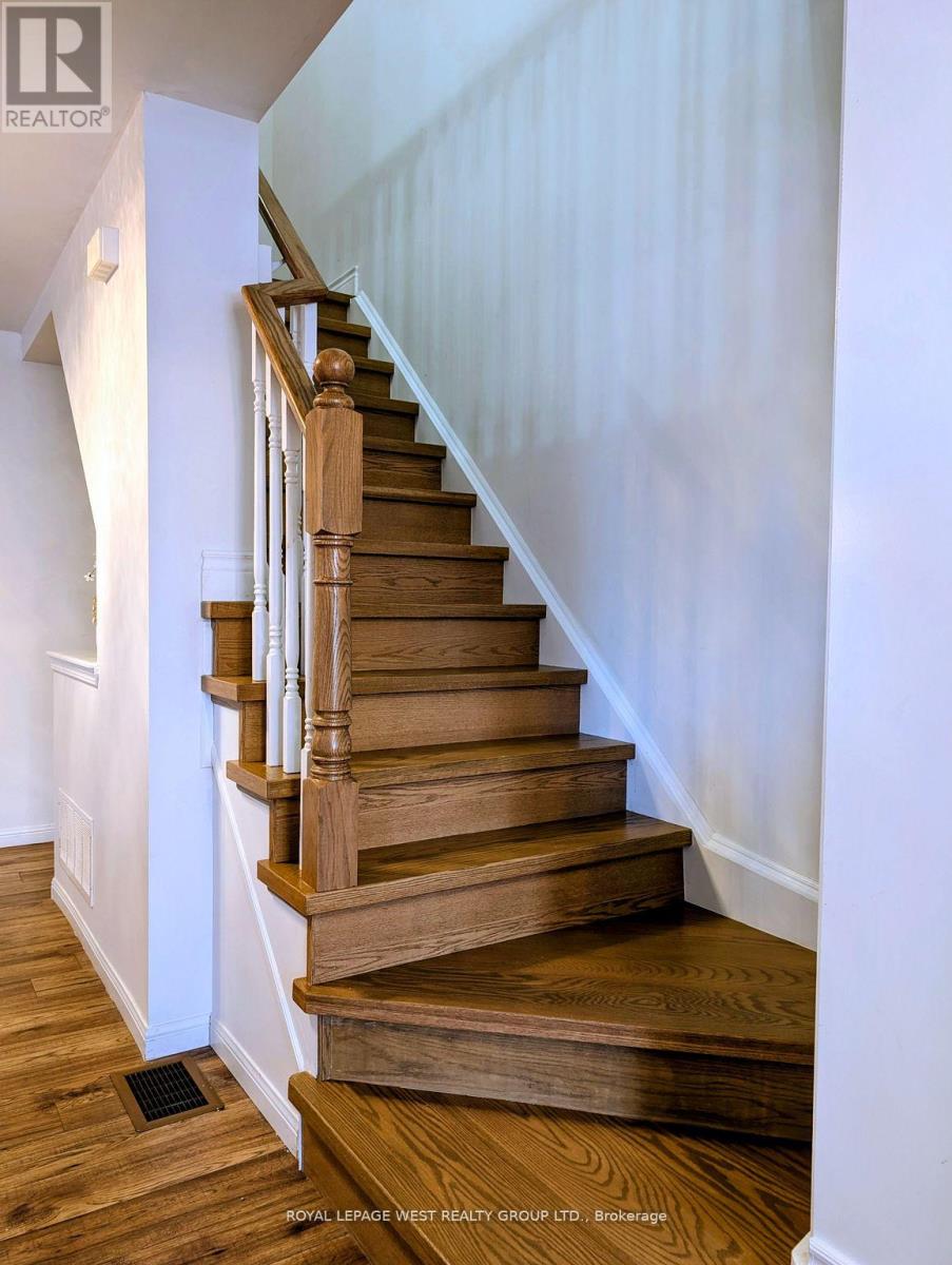 551 Pharo Point, Milton, Ontario  L9T 8H6 - Photo 18 - W13011030