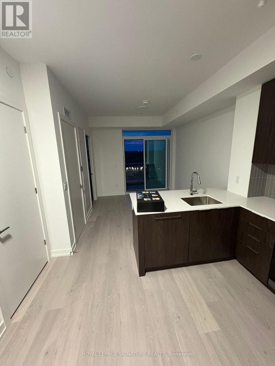 522 - 2501 Saw Whet Boulevard, Oakville, Ontario  L6M 5N2 - Photo 6 - W13011032