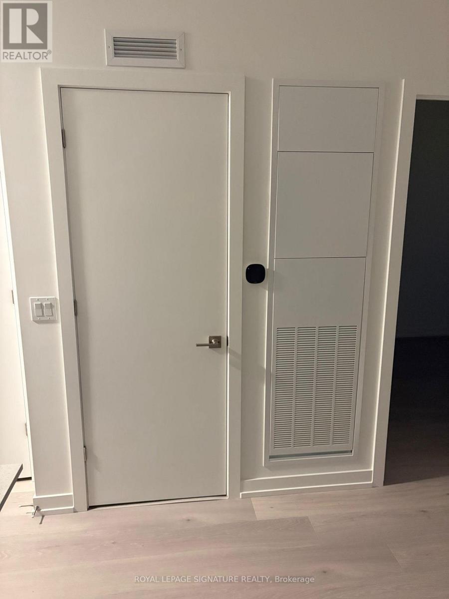 522 - 2501 Saw Whet Boulevard, Oakville, Ontario  L6M 5N2 - Photo 8 - W13011032