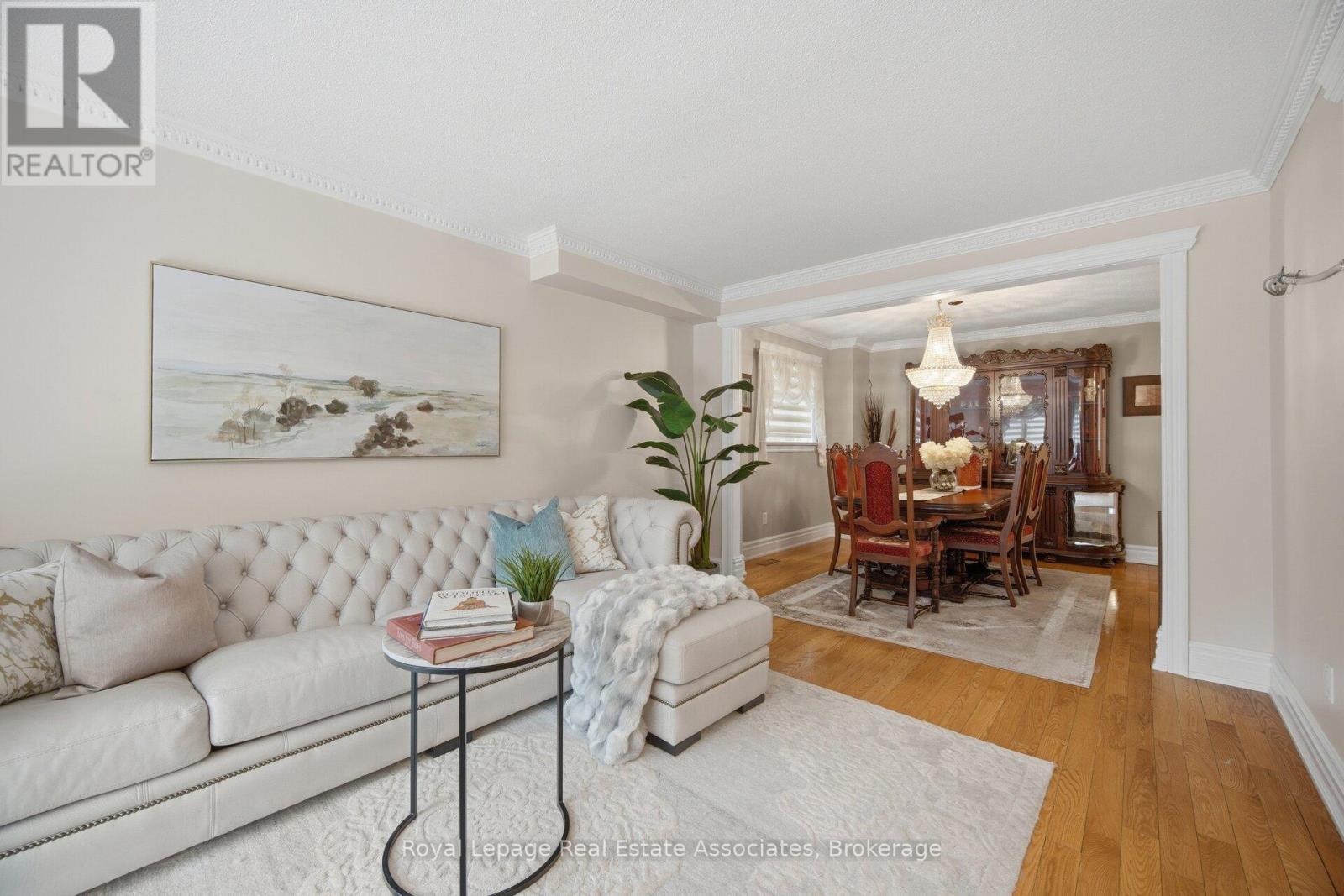 1311 Underwood Drive, Mississauga, Ontario  L4W 3M9 - Photo 6 - W13011096