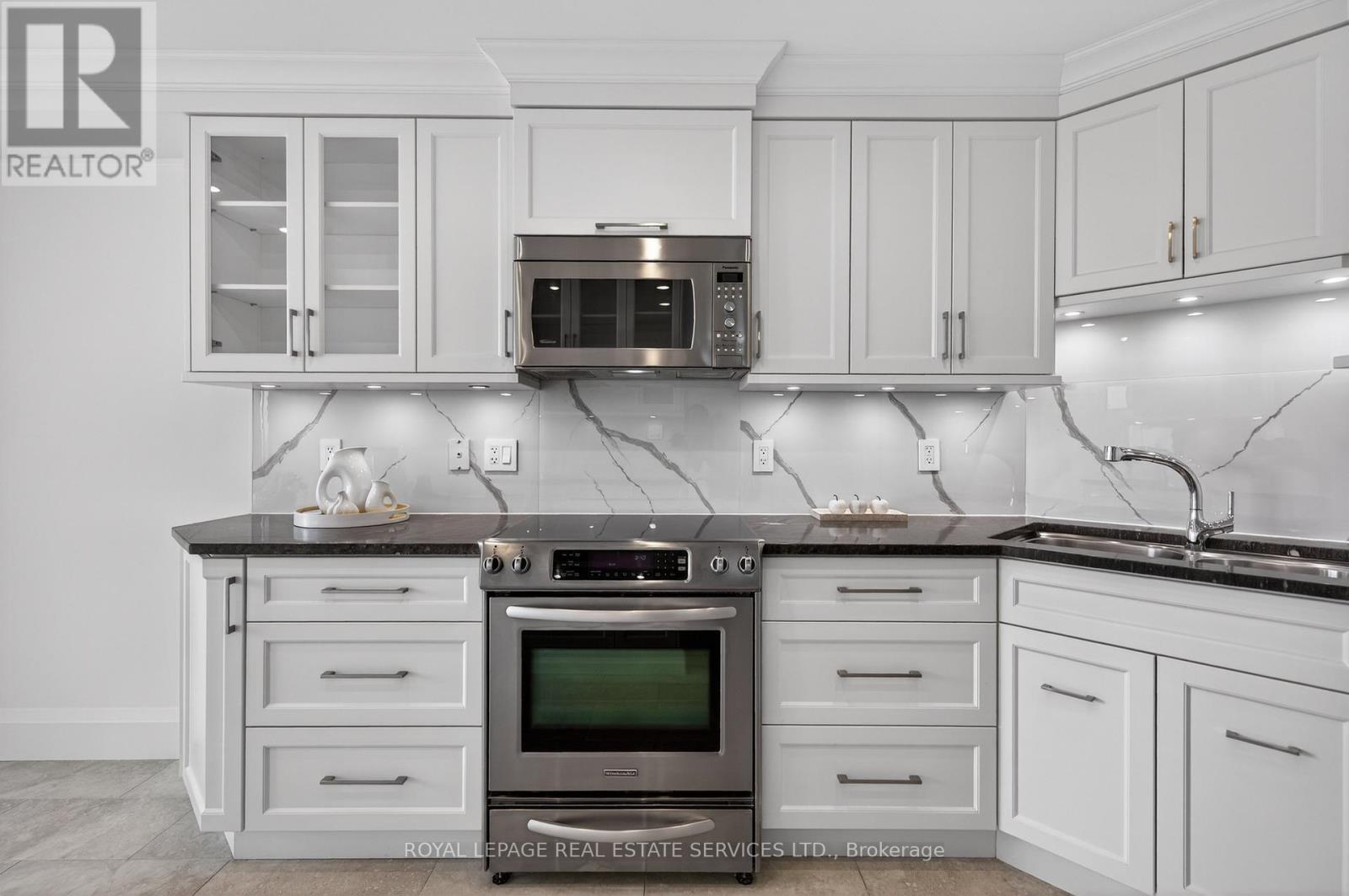 403 - 2170 Marine Drive, Oakville, Ontario  L6L 5V1 - Photo 17 - W13011098