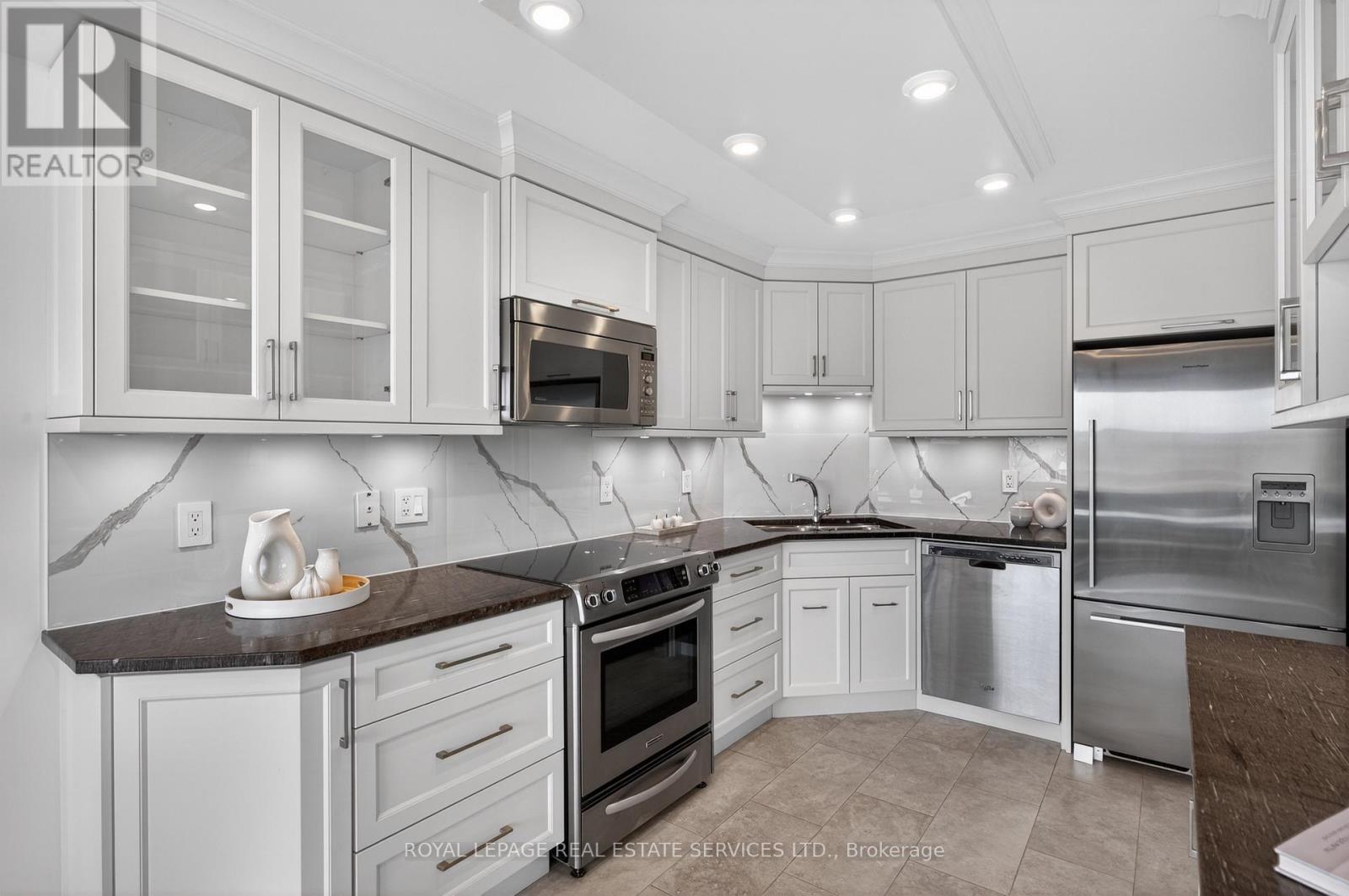 403 - 2170 Marine Drive, Oakville, Ontario  L6L 5V1 - Photo 18 - W13011098