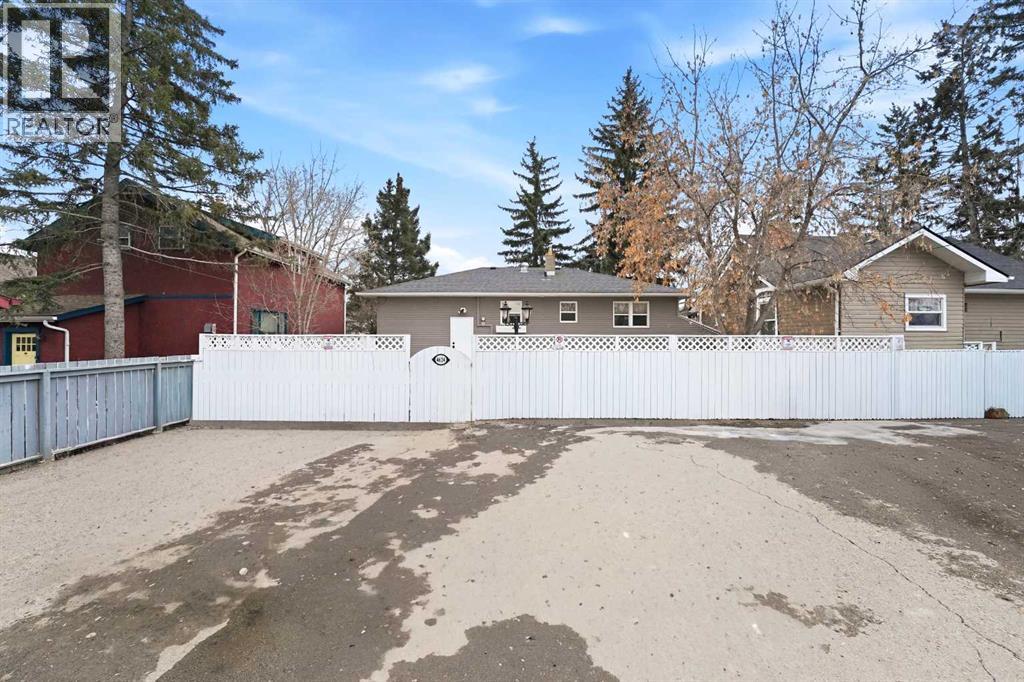 4624 49 Street, Red Deer, Alberta  T4N 1T5 - Photo 25 - A2302545