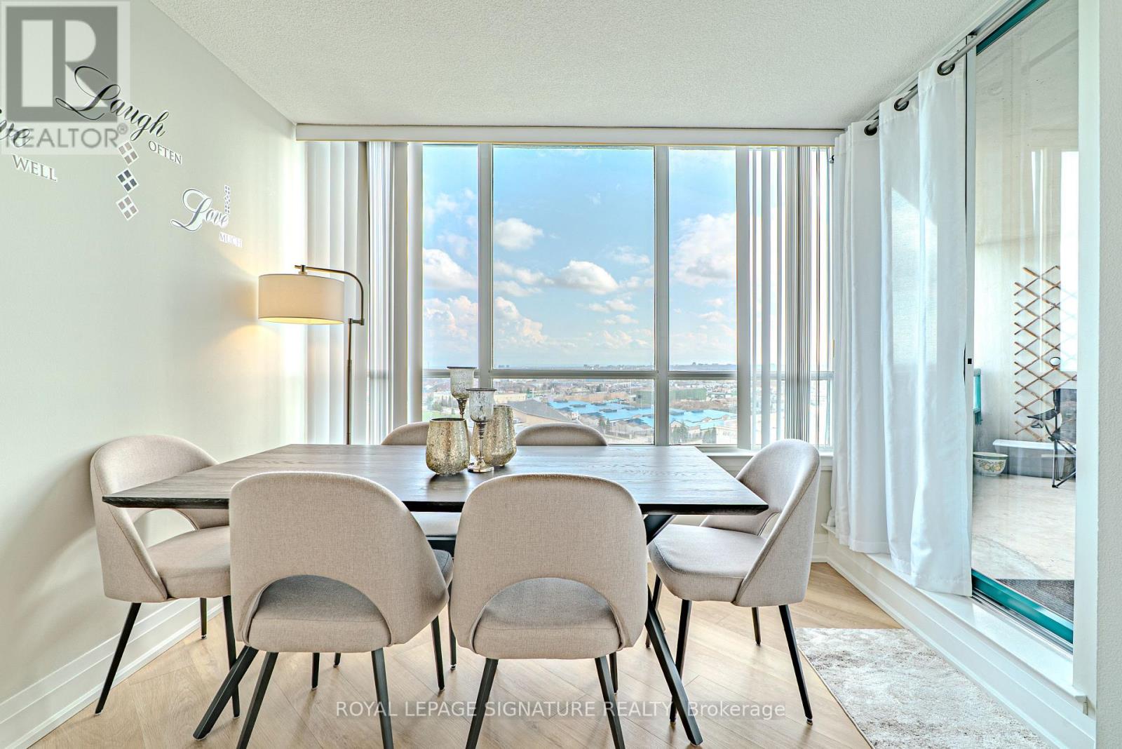 1206 - 550 Webb Drive, Mississauga, Ontario  L5B 3Y4 - Photo 12 - W13011108