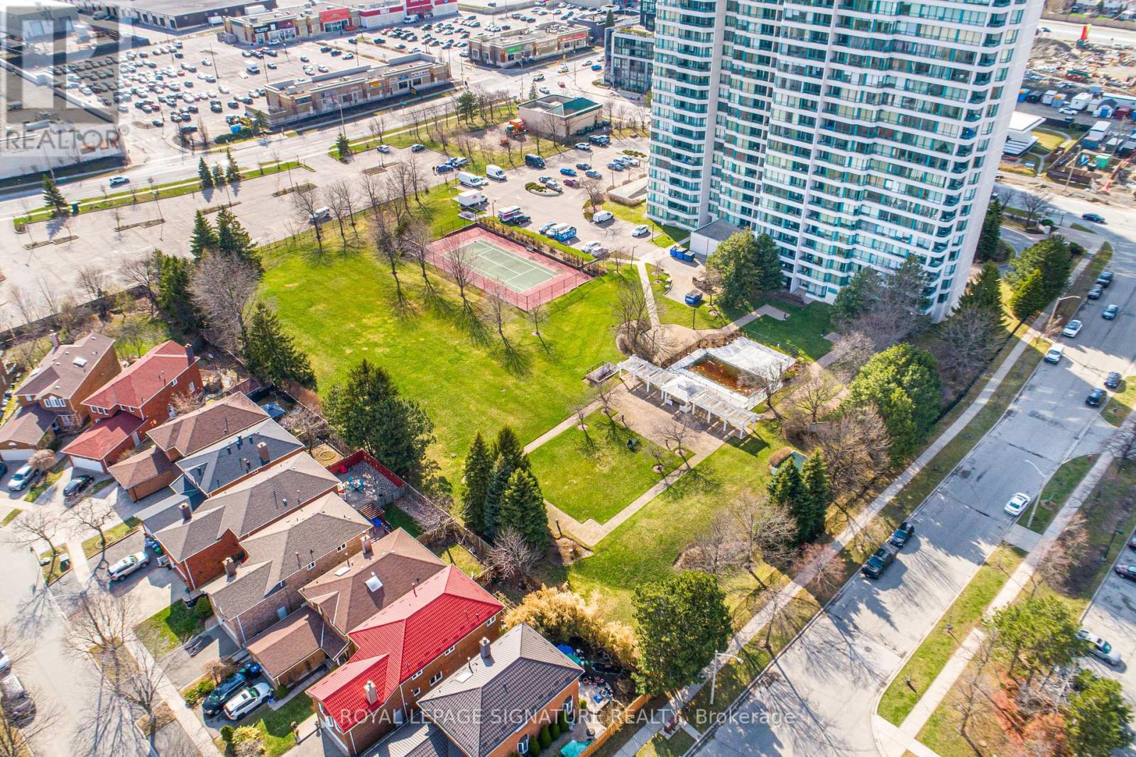 1206 - 550 Webb Drive, Mississauga, Ontario  L5B 3Y4 - Photo 35 - W13011108