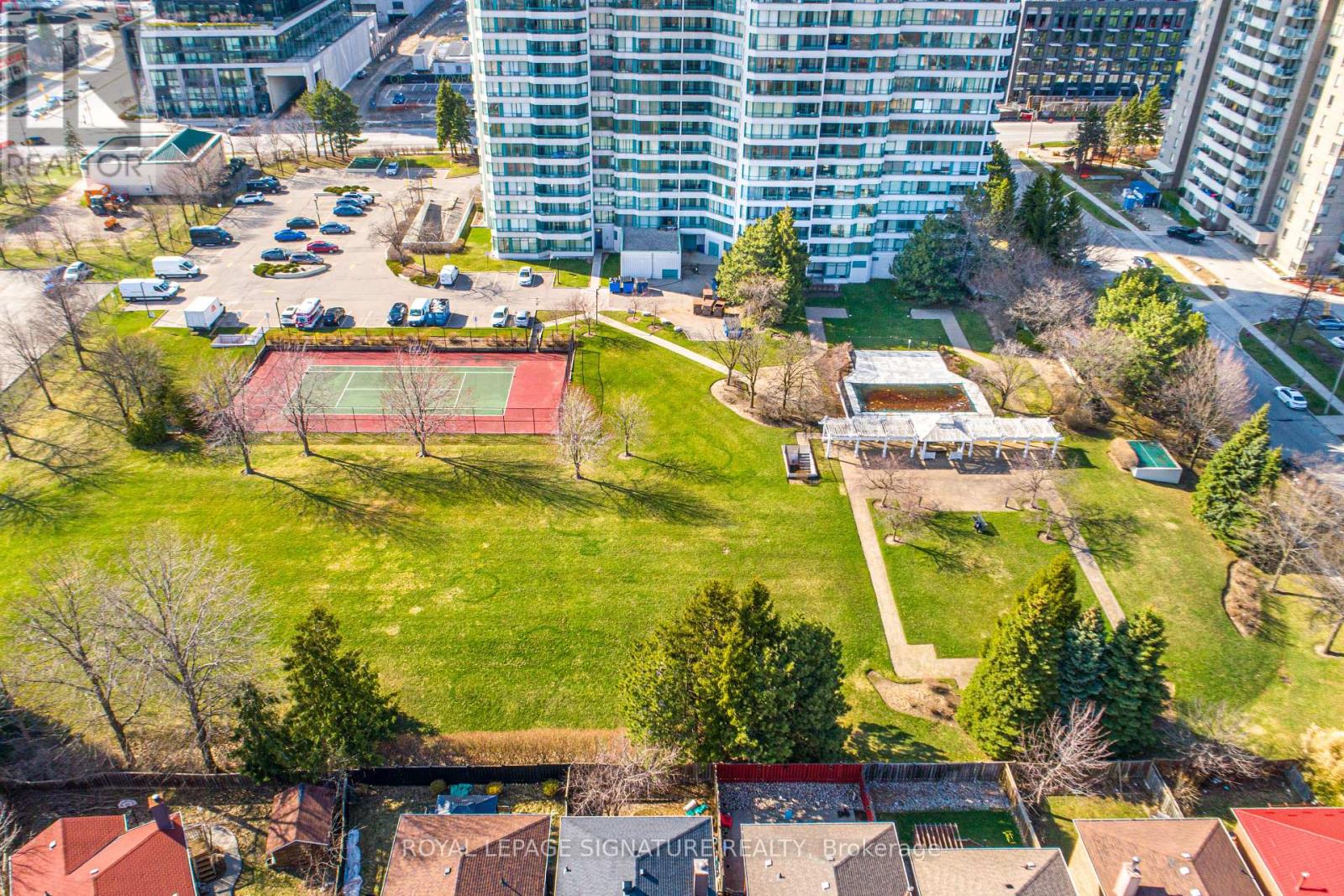 1206 - 550 Webb Drive, Mississauga, Ontario  L5B 3Y4 - Photo 37 - W13011108