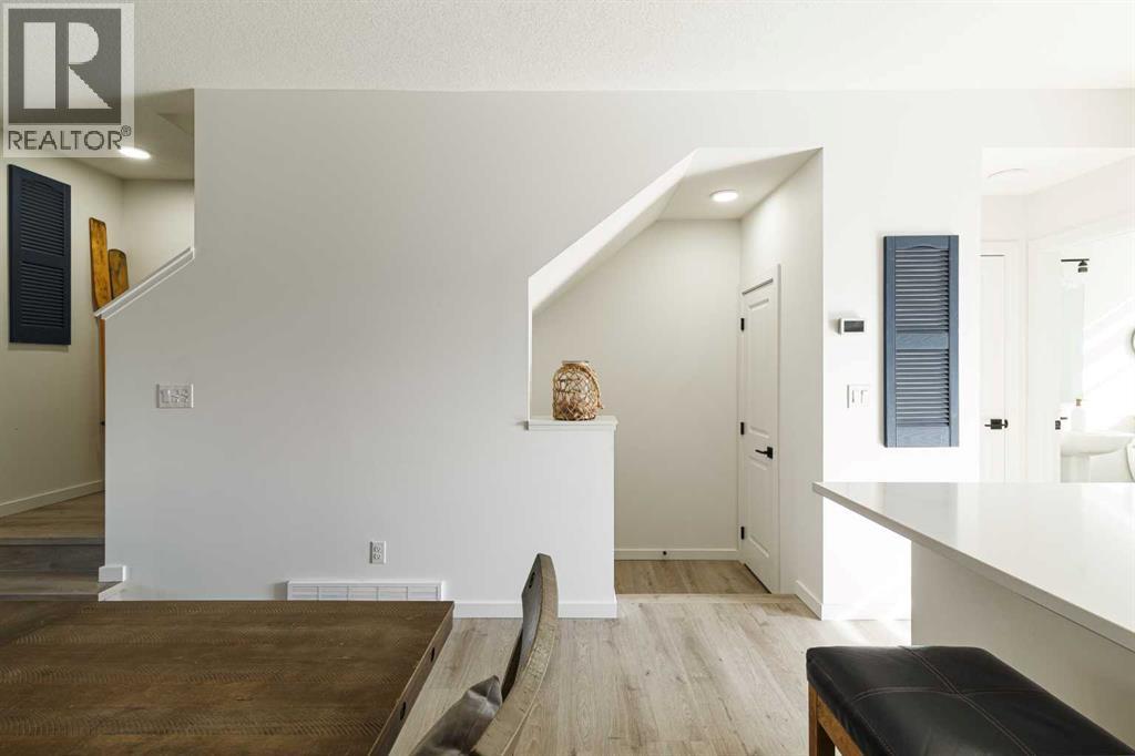 74 Spring Willow Close Sw, Calgary, Alberta  T3H 6E8 - Photo 14 - A2290281