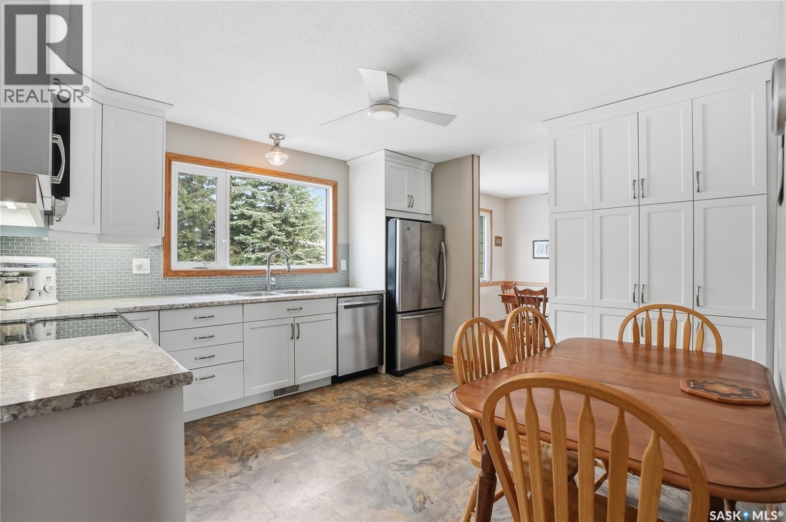 2338 Easthill, Saskatoon, Saskatchewan  S7J 3E5 - Photo 8 - SK033089