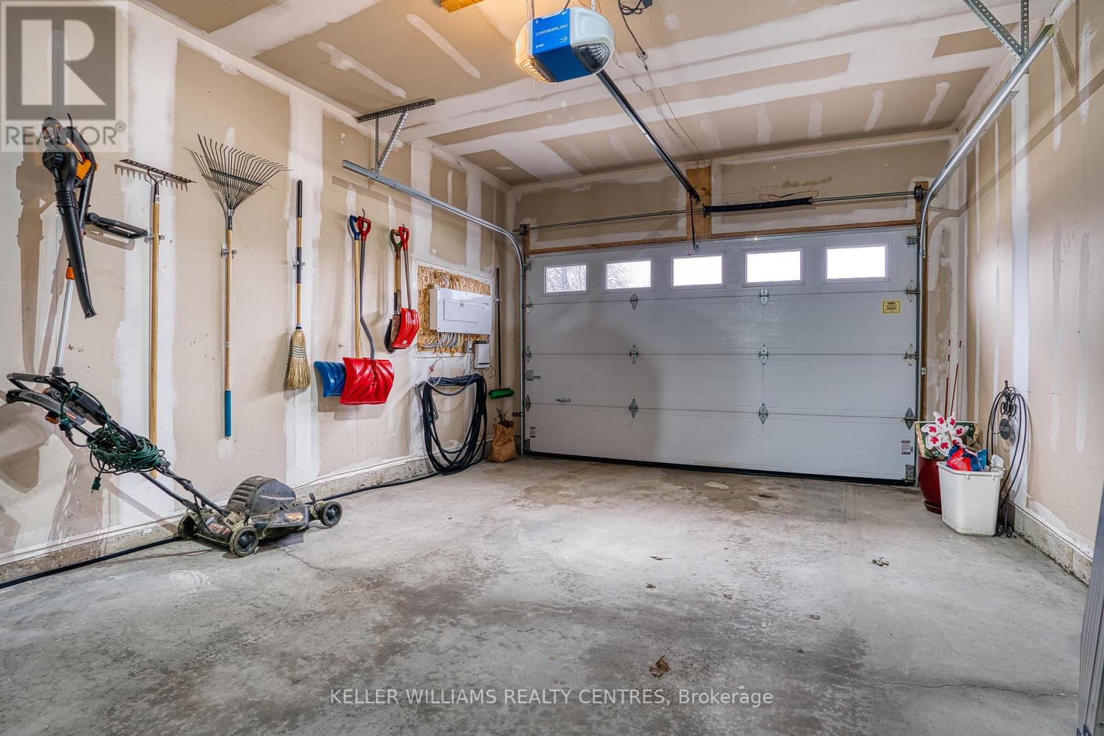 148 Jacob Street E, East Zorra-Tavistock, Ontario  N0B 2R0 - Photo 32 - X13011068